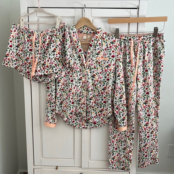 Anthropologie Other - Anthropologie | E Eloise 3 Piece Floral Pajama Set Top (XS) Shorts + Pants (S)